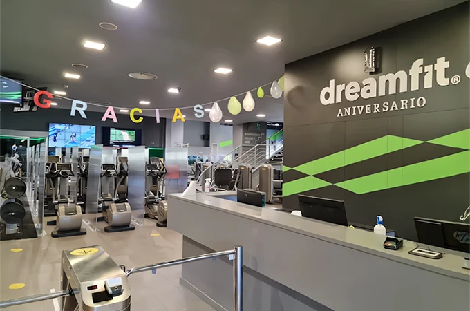 Dreamfit gym Valdebernardo - Gimnasio en Valdebernardo, Vicálvaro Dreamfit gym Valdebernardo - Gimnasio en Valdebernardo, Vicálvaro