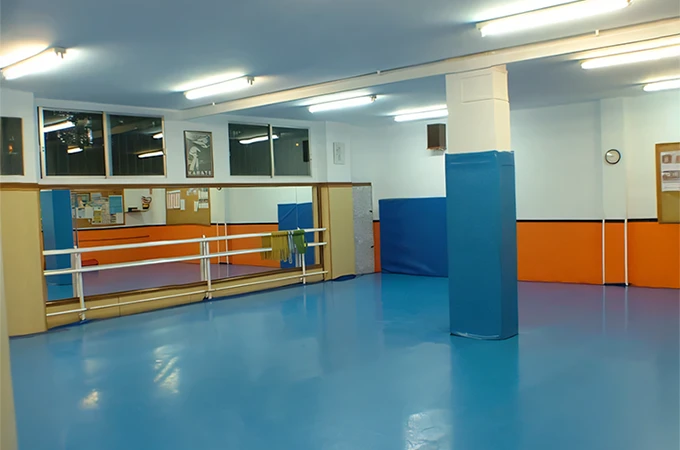 Gimnasio Palomares - Gimnasio en El Pardo, Fuencarral-El Pardo Gimnasio Palomares - Gimnasio en El Pardo, Fuencarral-El Pardo